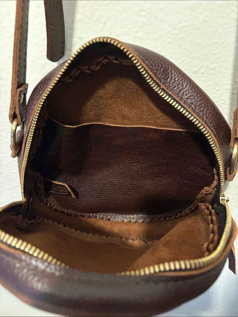 Portland Leather versatile brown